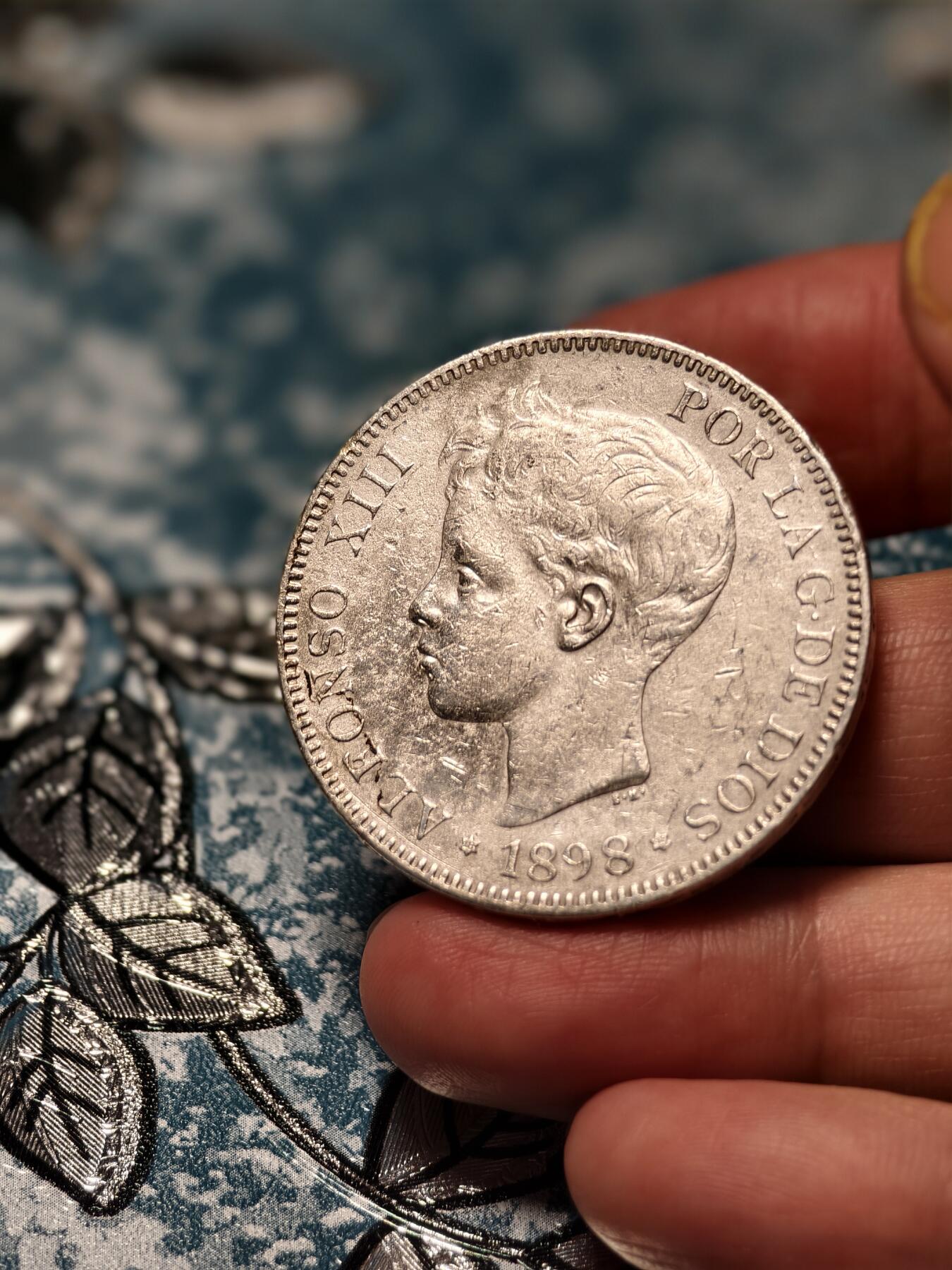 抚柳草堂-第十八期章牌钱币  奖章勋章限时免佣 满百包邮 放漏专场 1898西班牙阿方索十三世5PESETAS银币 重24.6g 银色纯正光泽好