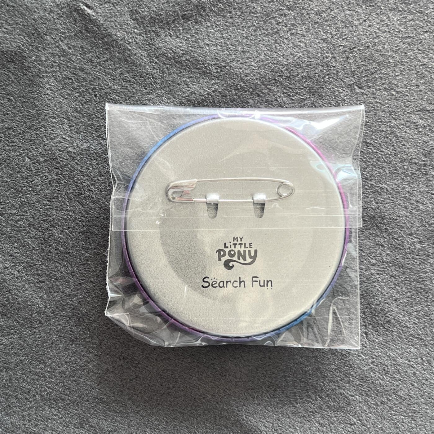 锦色铺子的潮玩第八期 🌸🌸🌸🌸 🌸🌸   小马宝莉云宝、珍奇  紫悦 合影 吧唧