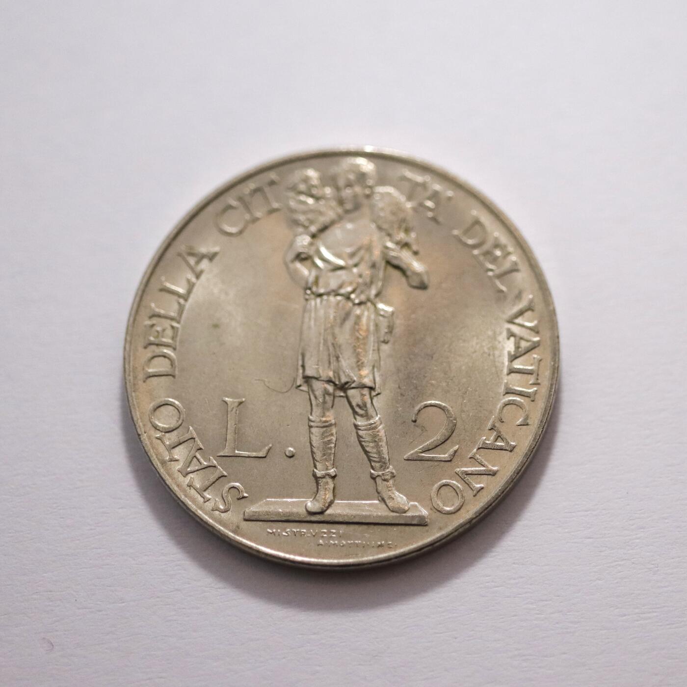 观钱 近现代机制币拍卖No.005（全场顺丰包邮，不区分偏远地区）   梵蒂冈 1936 年 2 里拉“好牧人”镍币（梵蒂冈城国早期里拉硬币），古典主义雕刻风格精湛，宗教题材富有感染力。