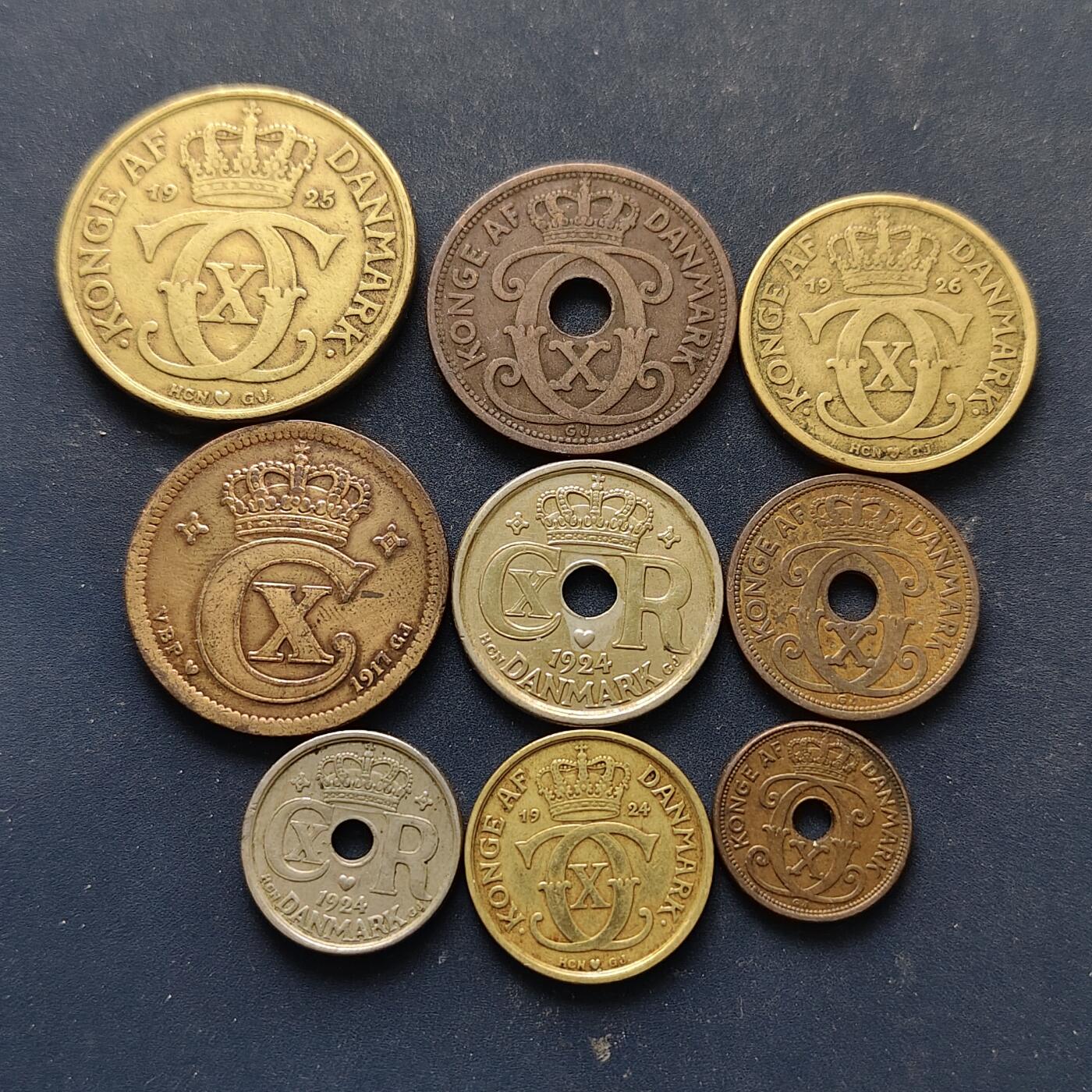 【全场包邮】纯粹捡漏拍514场 丹麦1917-1927年克里斯蒂安十世9枚套币