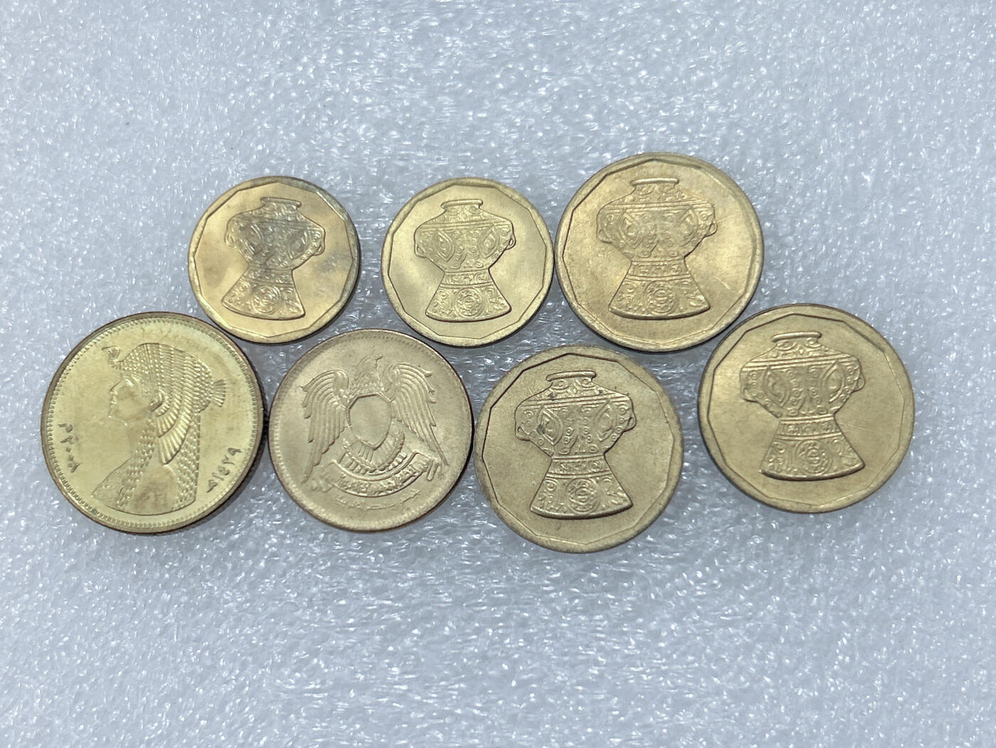 第一海外回流一元起拍收藏 散集专场  第304期 埃及黄铜币 7枚 带光品