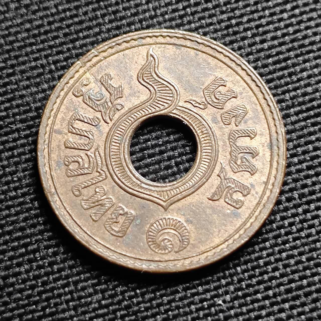 KK钱币收藏小铺   套币专场 2月预留时间 周末发货 BE2482(1939)年 特年！泰国1萨当铜币 UNC品相 没有锈 好品难得 经典设计