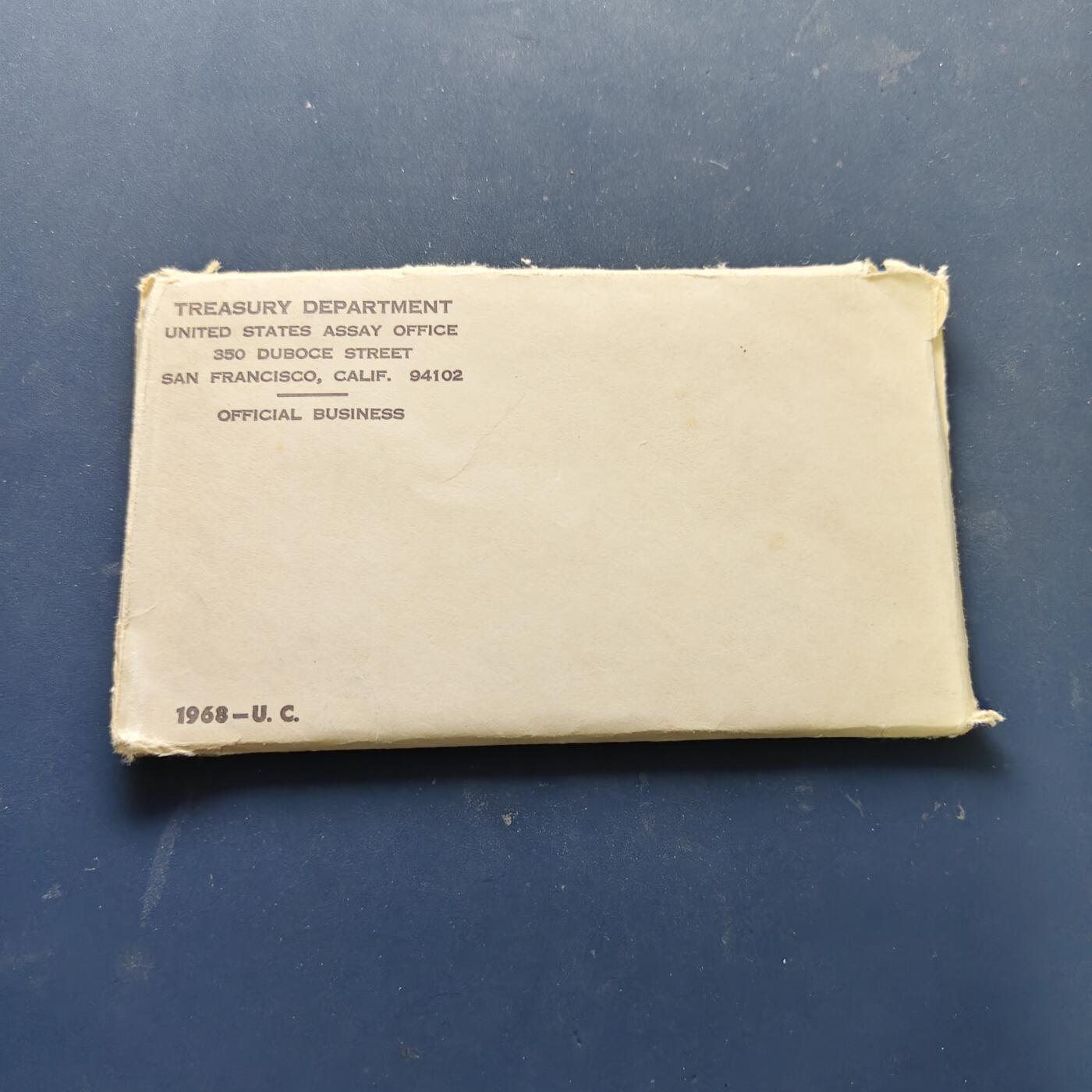 【全场包邮】纯粹捡漏拍515场 美国1968年官方套币-含肯尼迪半元银币【30.6毫米11.5克40%】