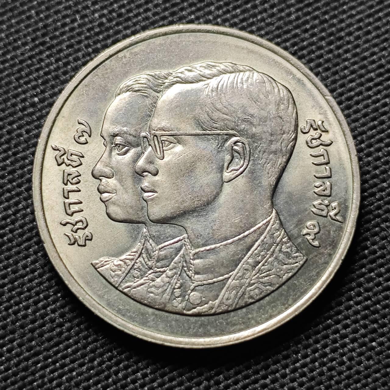 KK钱币收藏小铺   套币专场 2月预留时间 周末发货 稀少！ 1992 泰国10泰铢 国会60周年纪念 发行量仅30万