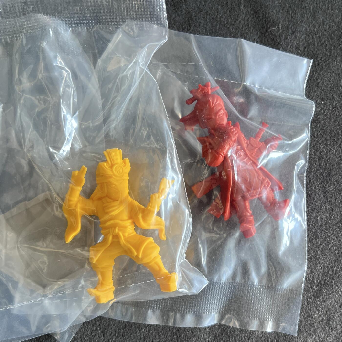 锦色铺子的潮玩第八期 🌸🌸🌸🌸 🌸🌸   卡游 橡皮人随机 两个