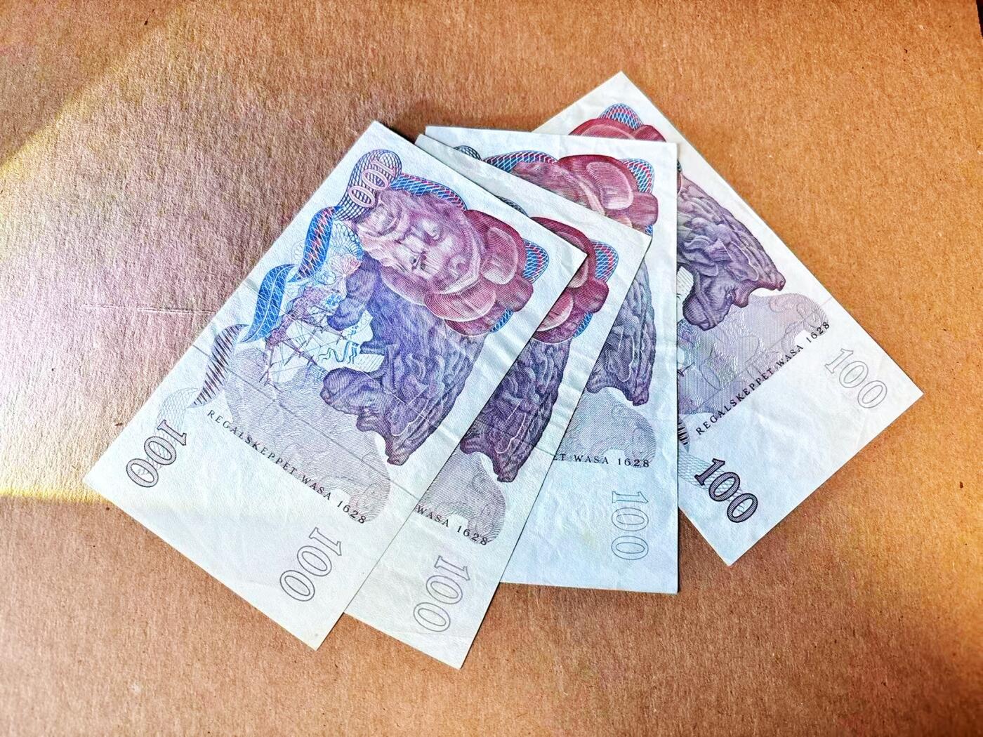 【Blue Auction】世界纸币精拍第797期——18级TOP拍卖/信誉/品质/专业/高效💫 【一组4张】瑞典 1965-81年100克朗 流通品相