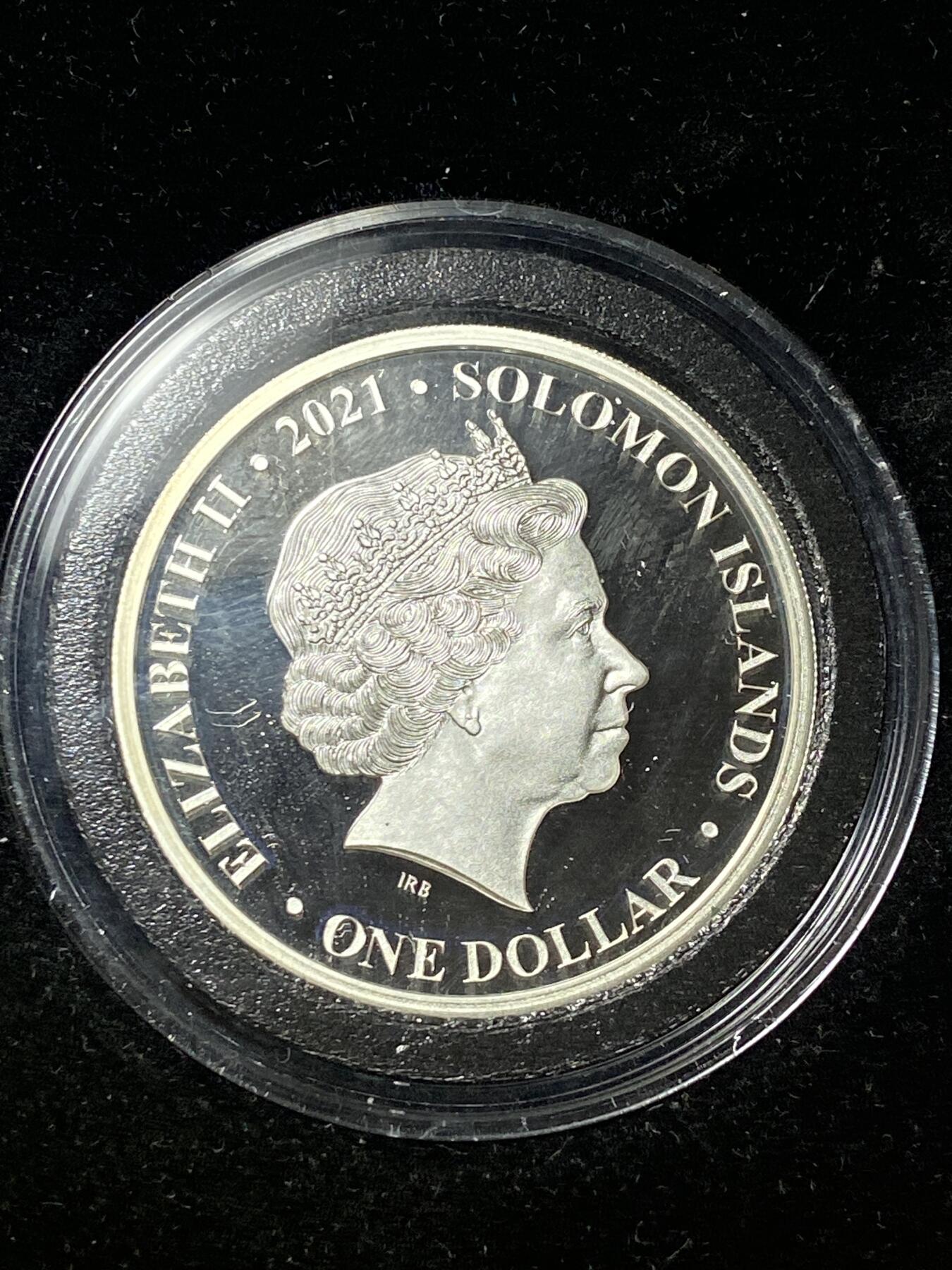 2026年第三十七场(总第二百零六场）德紧纸币特拍场(佣金3%，最低1元) Proof精制币–所罗门群岛2021年1元银币(伊丽莎白二世女王95岁寿辰纪念银币。999纯银，局部镀金（Partially Gilded） 15.5克（½盎司），直径33.0毫米原盒带证书)