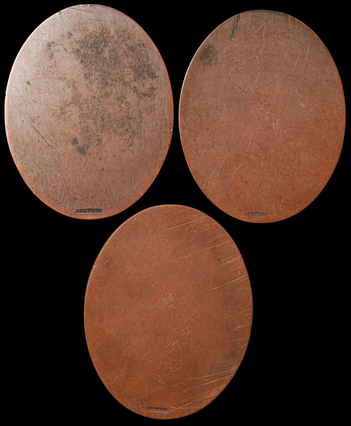 修遠堂世界钱币第108期 1931-1935年丹麦体育锦标赛铜质奖章三枚，分别长73.10，73.45，73，41mm，重78.54，82.35，81.31g，一枚边有伤