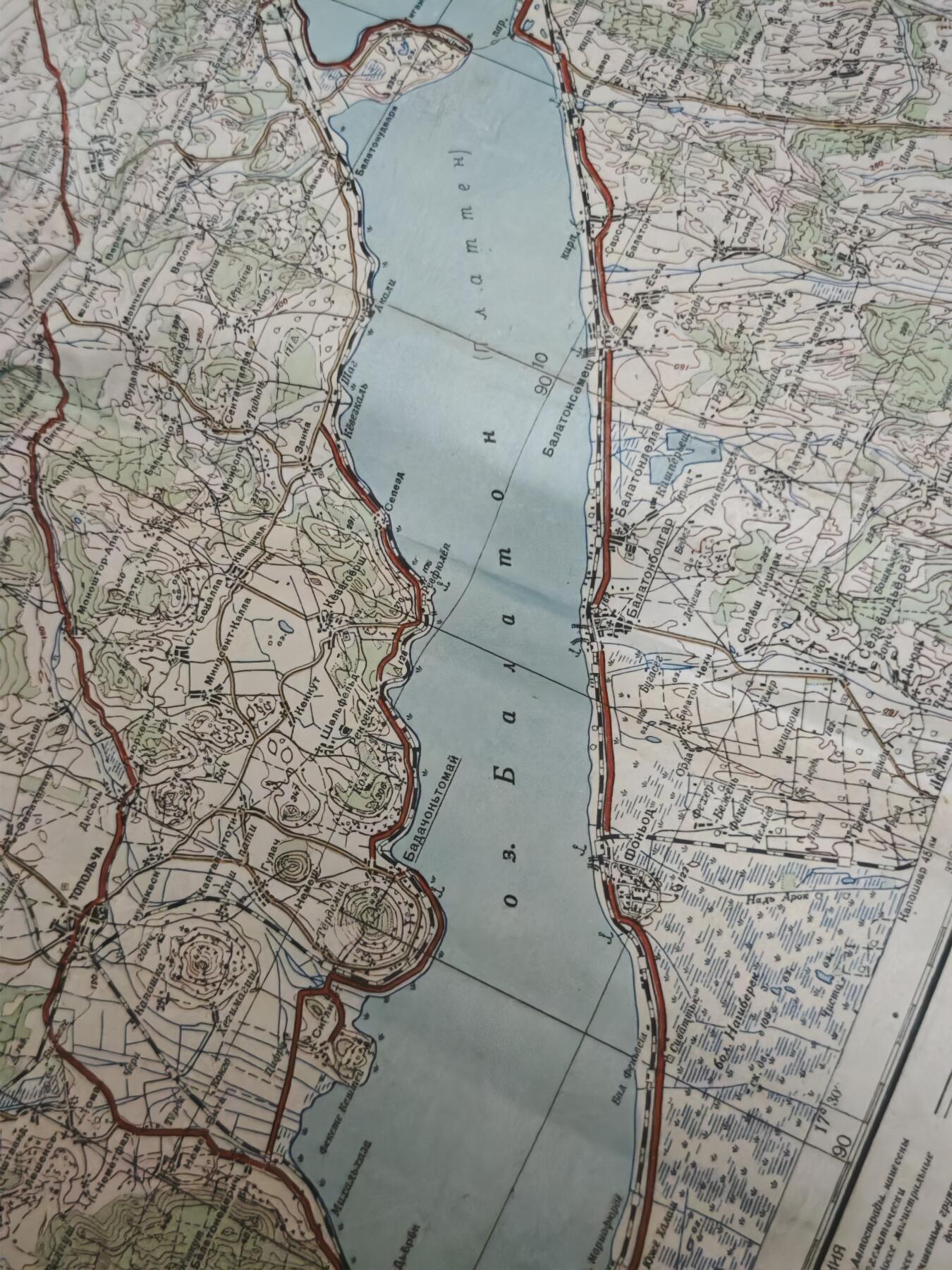 橙子收藏第六期 1944年苏联红军总参谋部实战军用地图/捷克斯洛伐克-奥地利-匈牙利 带原始战术标记 见证1945维也纳攻势 苏军解放中欧核心实物 馆藏级二战稀缺文物(长度一米多)