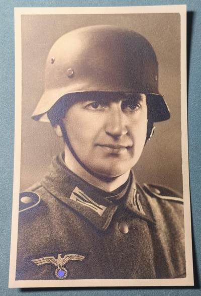 盛世勋华——号角文化勋章邮票专场拍卖第309期 - 德国（1939）陆军士兵肖像照片 戴钢盔