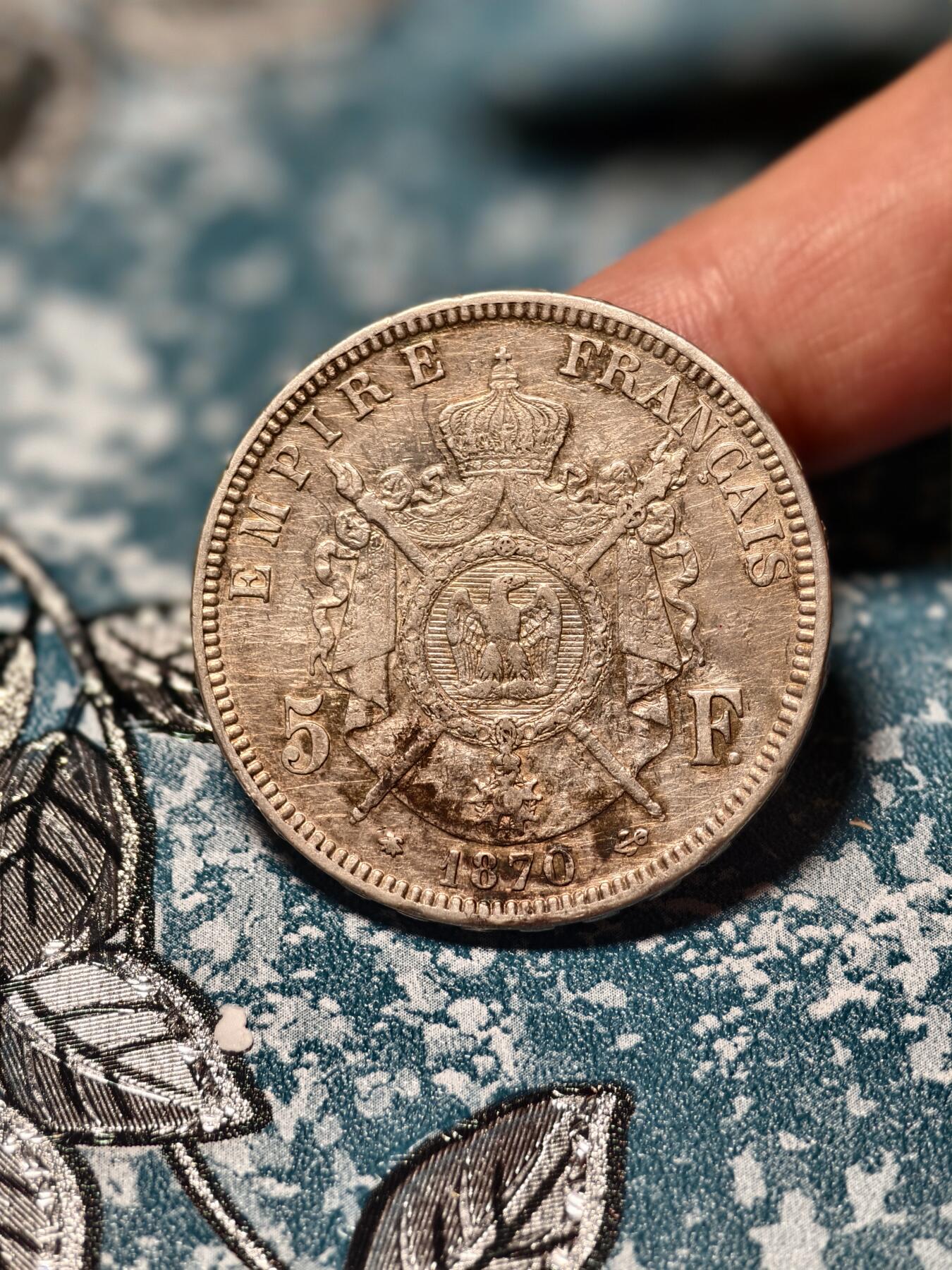 抚柳草堂-第十八期章牌钱币  奖章勋章限时免佣 满百包邮 放漏专场 1870法国拿破仑三世5法郎大银币 重24.9g 淡淡的黄油包浆状态不错