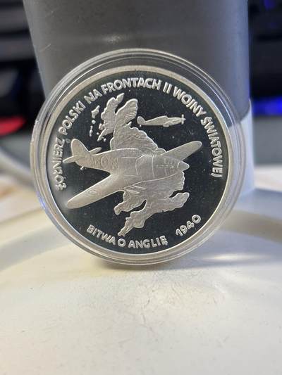 第194期拍卖 - 波兰1991年二战系列不列颠空战精制纪念银币，750银，16.5克，发行12000枚，有氧化