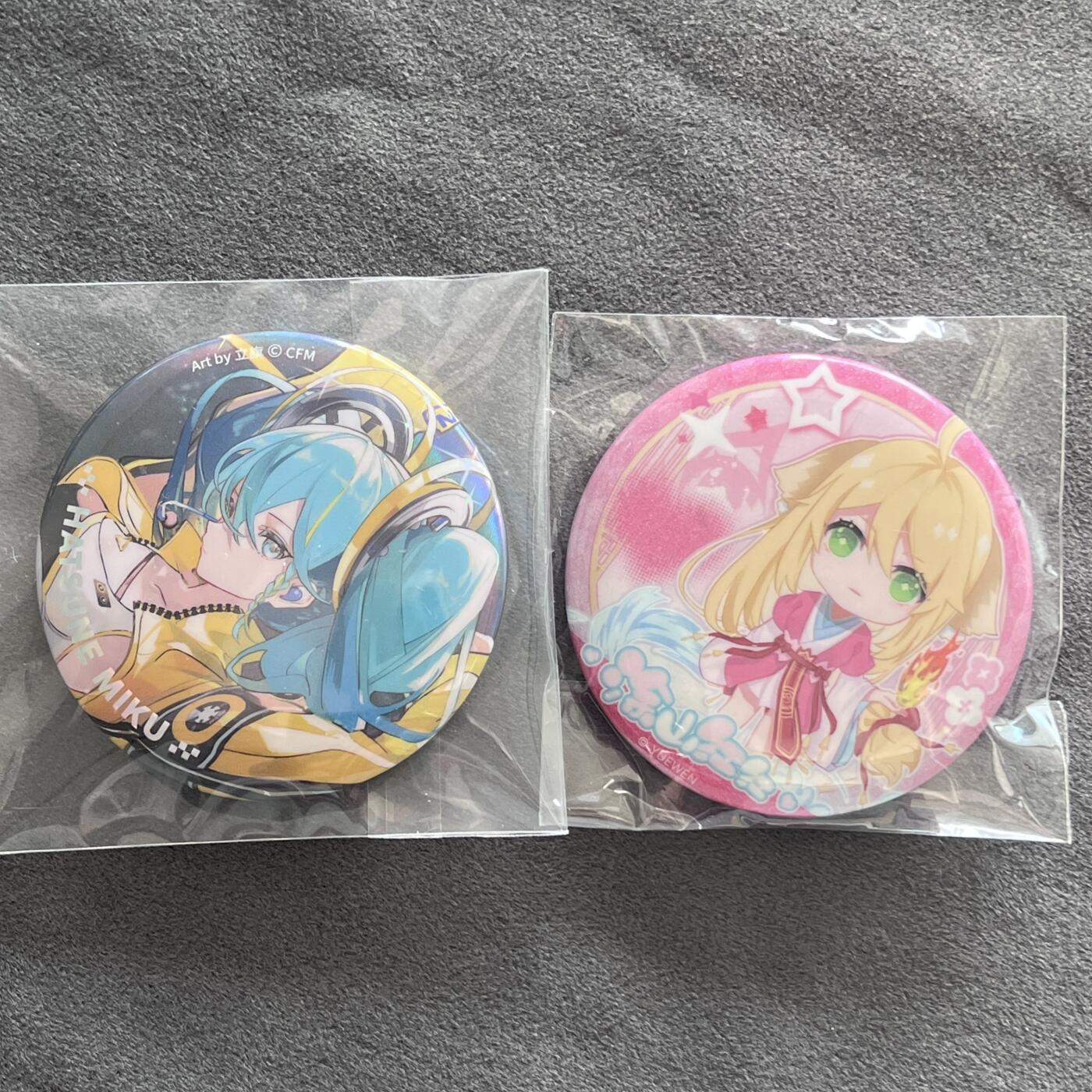 锦色铺子的潮玩第八期 🌸🌸🌸🌸 🌸🌸   卡游  初音未来吧唧+狐妖小红娘吧唧