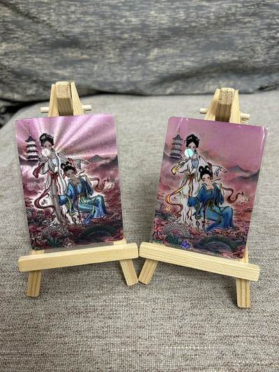 喜灰玩卡拍卖第六期，接拍品0佣金，欢迎送拍，释放现金流，让自己有资金可以购买更多喜欢的卡牌，让别的卡友能淘到更多心仪的卡牌 - 启读 孙强老师绘特卡 白素贞小青 粗闪、彩闪 一组两张