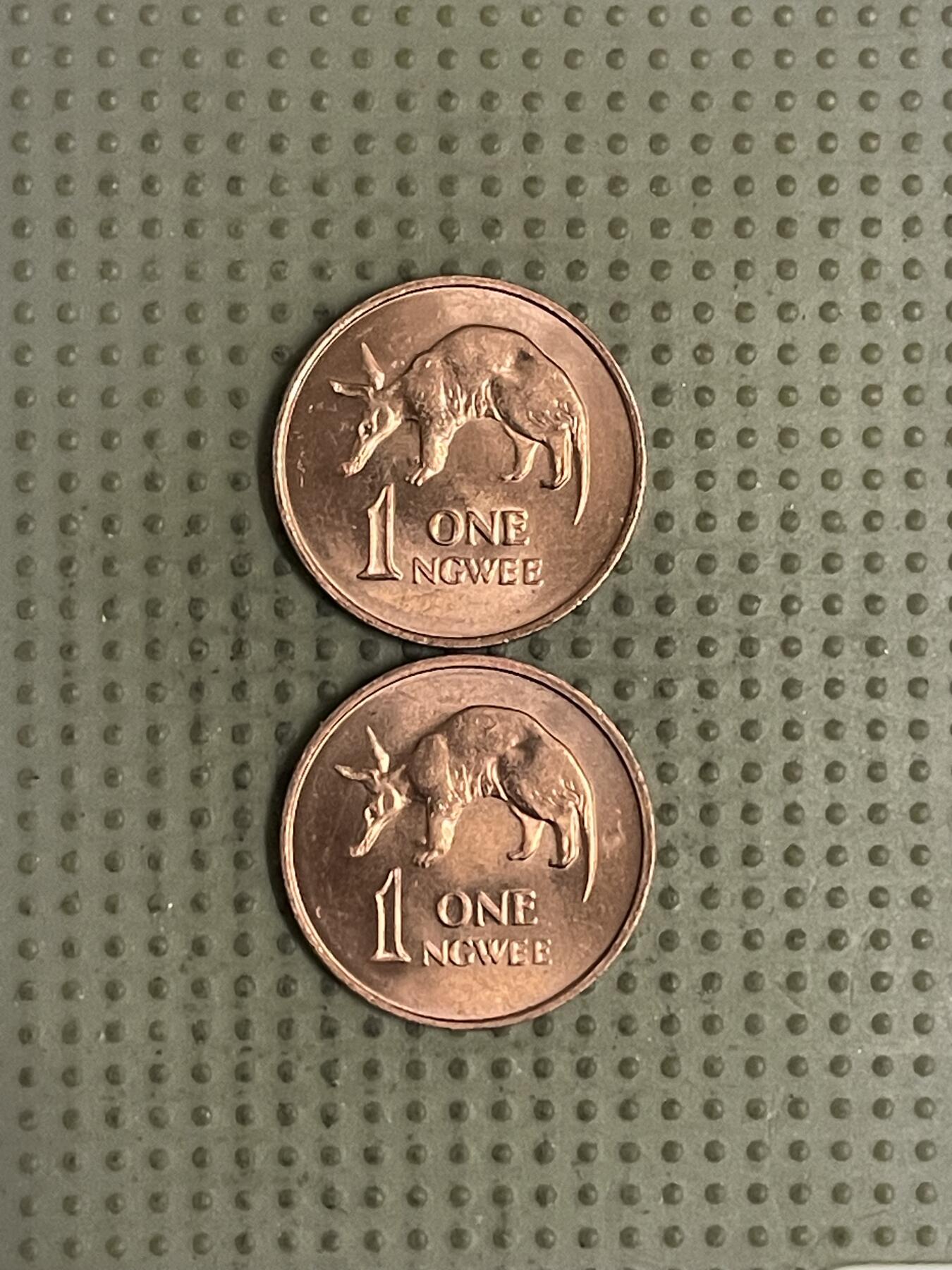 2026年第36场各国散币拍卖（总第186场） 赞比亚1983年1恩韦2枚