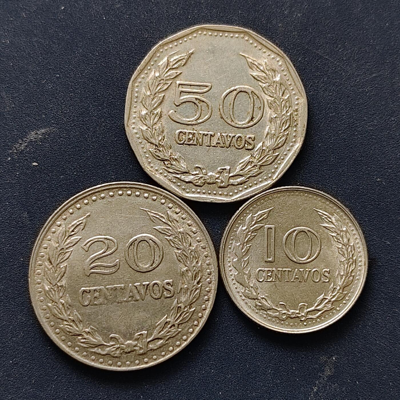 【全场包邮】纯粹捡漏拍514场 哥伦比亚1972-1974年弗朗西斯科·德·保拉·桑坦德3枚套币