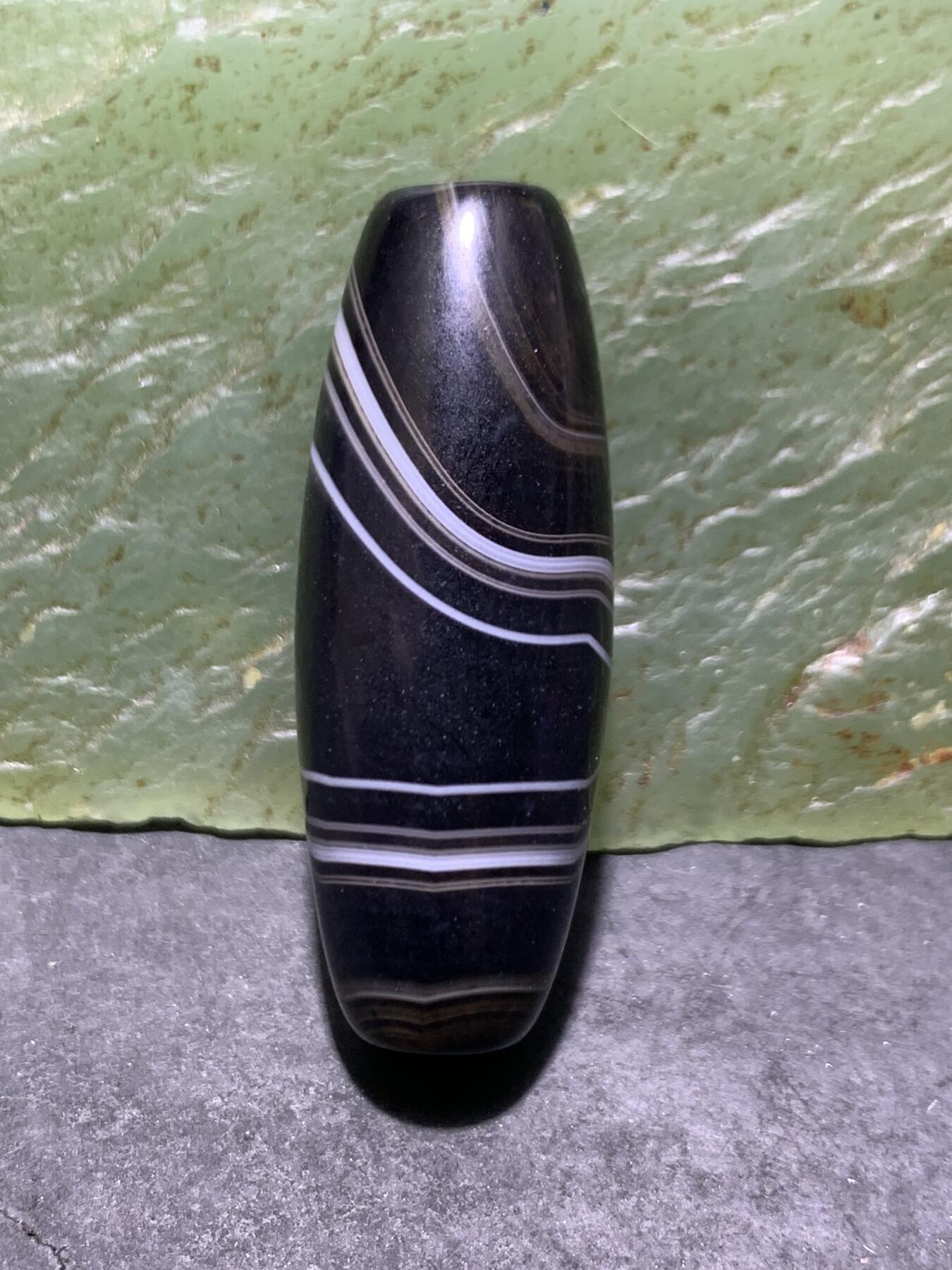 精美罕见一眼靠山图案千层纹药师玛瑙桶珠一个