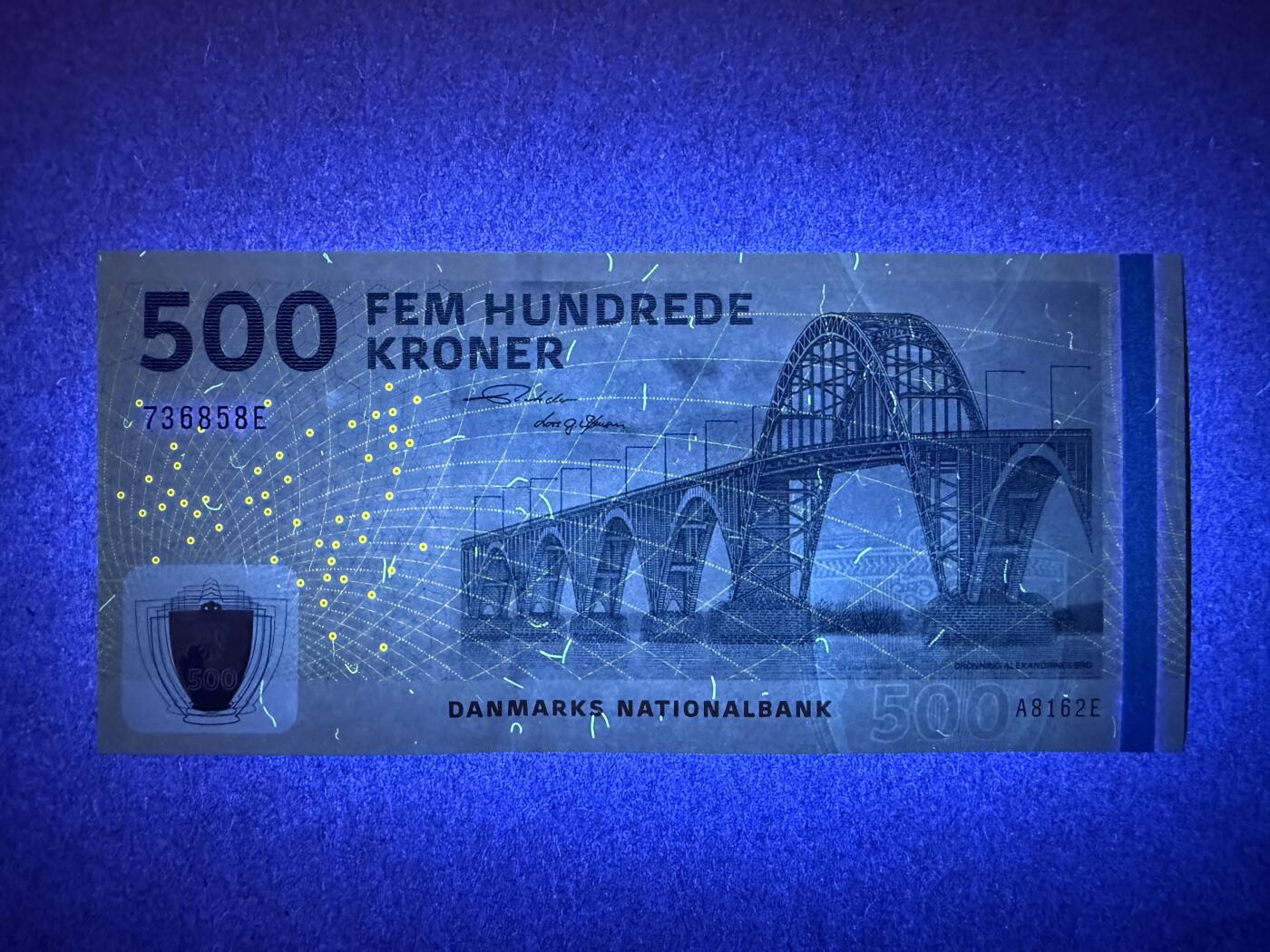 《艾美收藏》第237期-3.22周日外币强钞白金场 丹麦500克朗 UNC 大桥版 无4尾8 与第拍67分的是连号