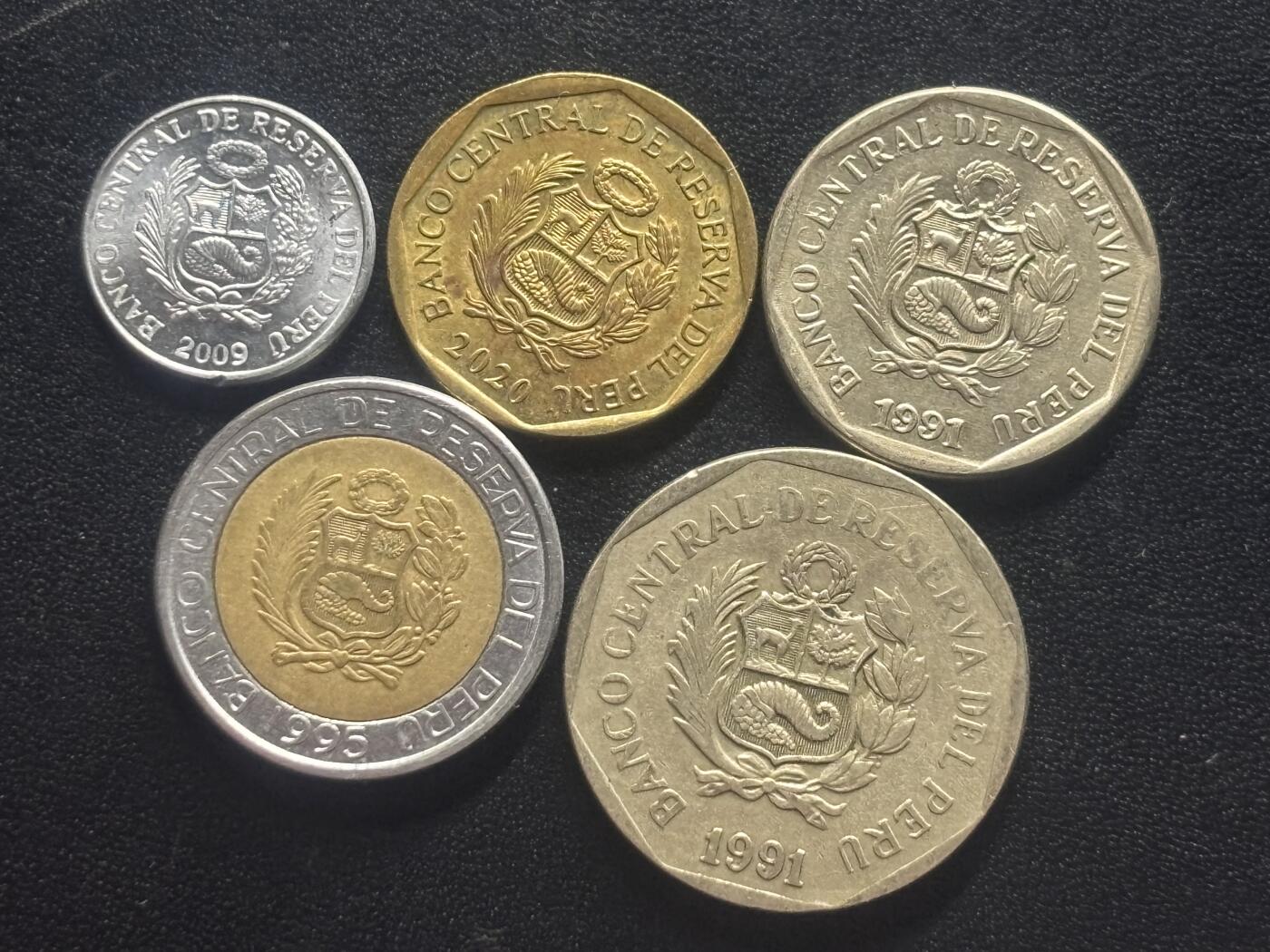 邮泉阁限时拍卖第四十三场（硬币在国外。请付邮费6元。） 秘鲁5枚