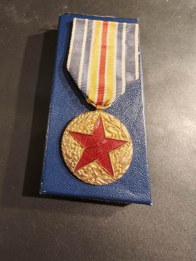 老王徽章第188期 - 法国战伤奖章   带纸盒