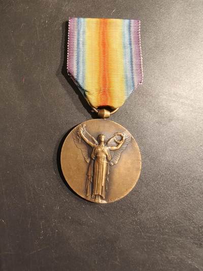 老王徽章第188期 - 法国一战胜利奖章