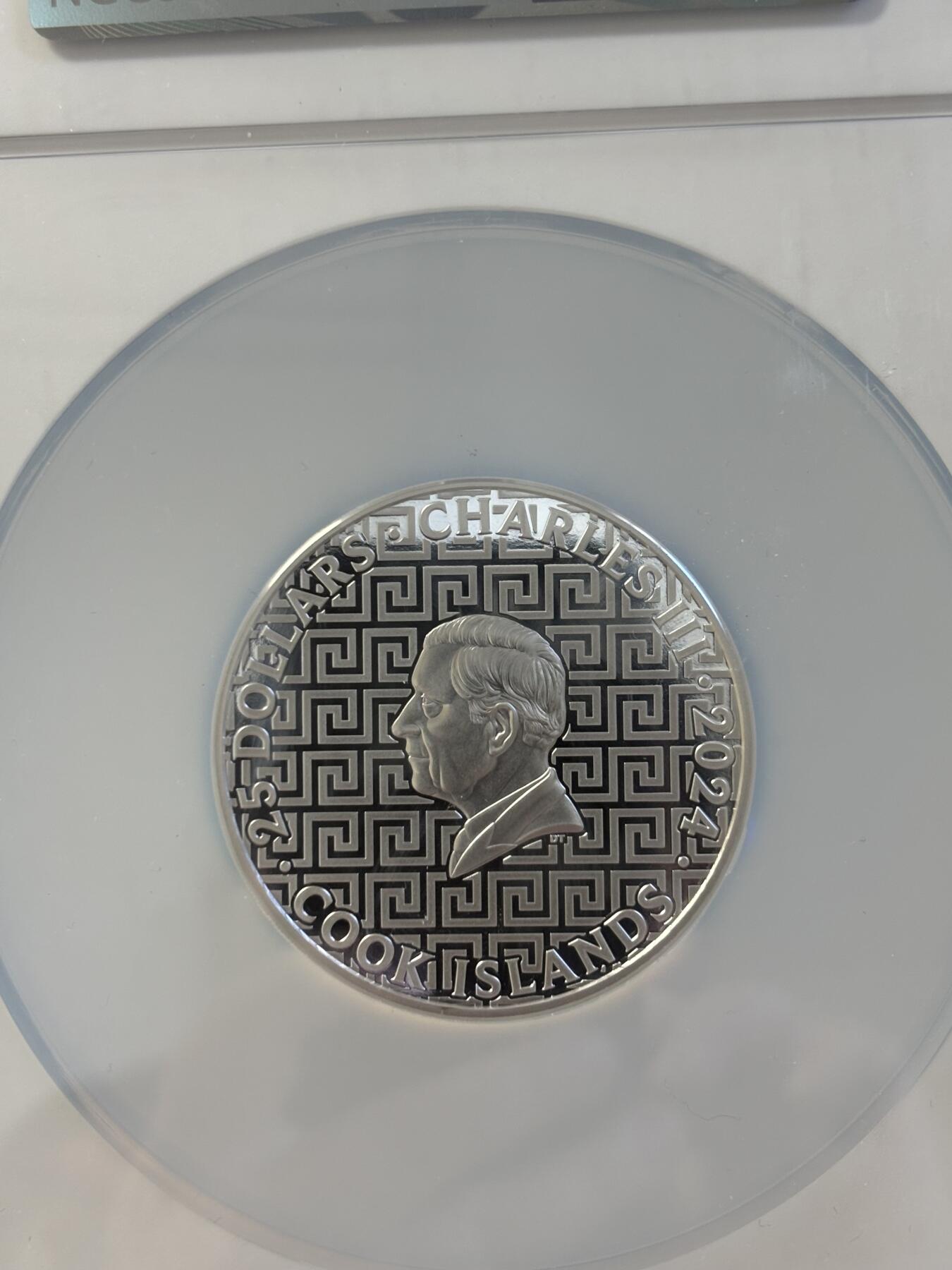 第195期拍卖 库克2024年圣托里尼岛高浮雕5盎司纪念银币NGC-PF70首，999银，发行555枚