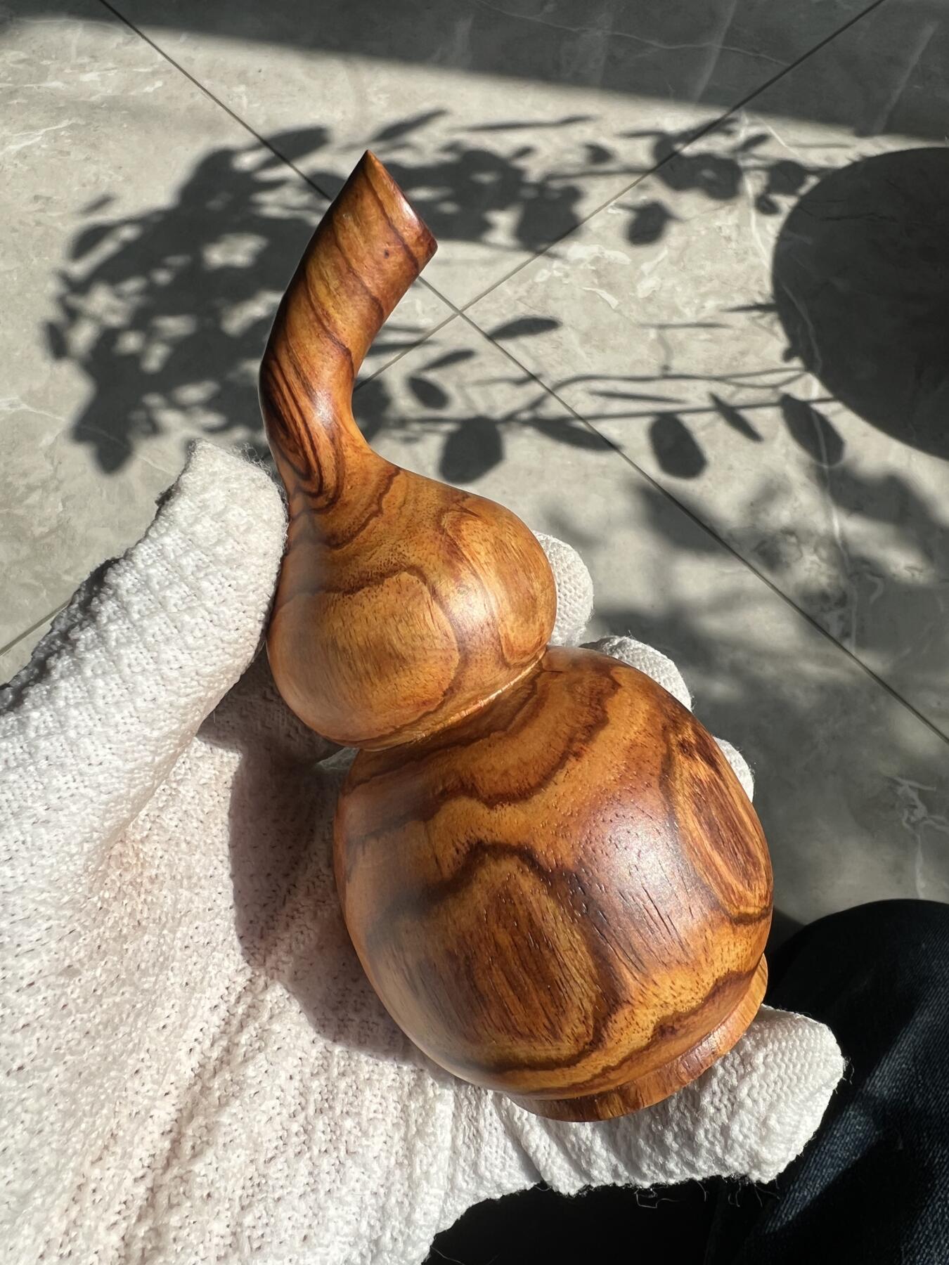 零元拍：对眼越南黄花梨  宝瓶 手把件 福禄（葫芦）大肚 60，小肚 42.5，高 126MM