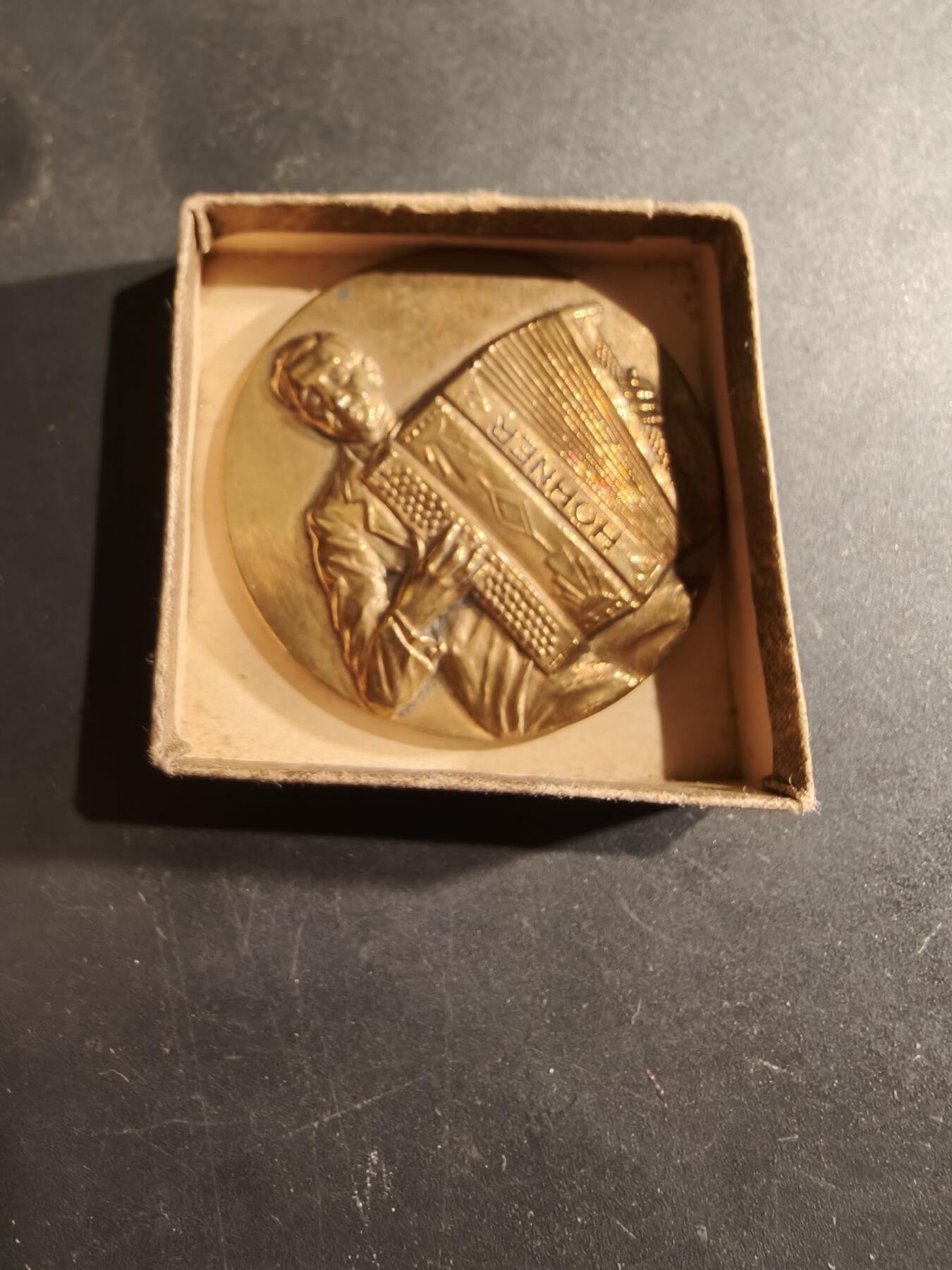 老王徽章第188期