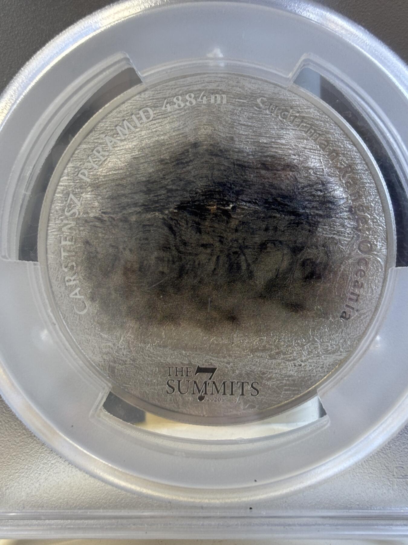 第195期拍卖 库克2020年七大山峰系列查亚峰5盎司彩银币PCGS-MS70，999银，发行777枚