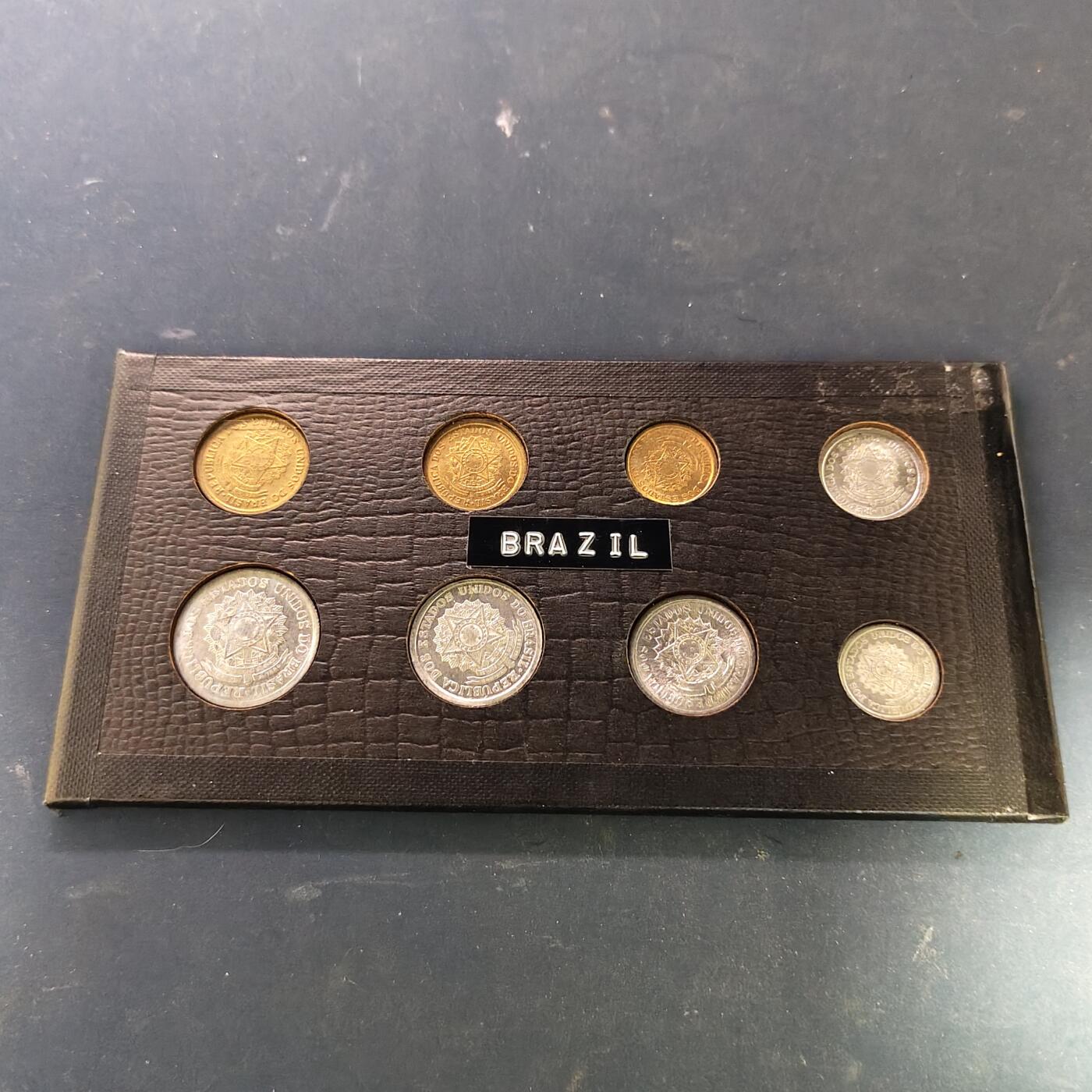 【全场包邮】纯粹捡漏拍515场 巴西1956-1957年封装8枚套币