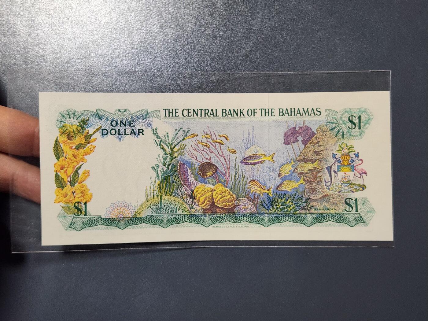 3月22号晚上8点 外国纸币自动截拍第43场 巴哈马1元纸币 1974年版 全新UNC 经典彩背 英国女王 