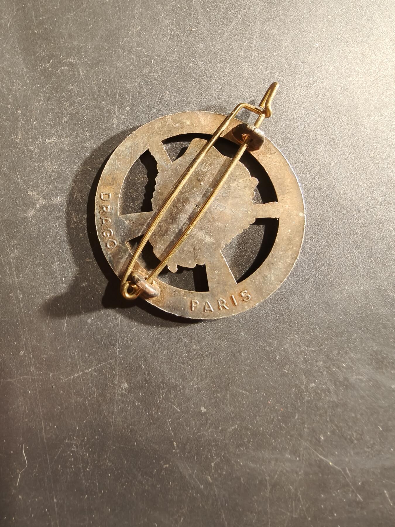 老王徽章第188期 多哥共和国武装力量贝雷帽徽