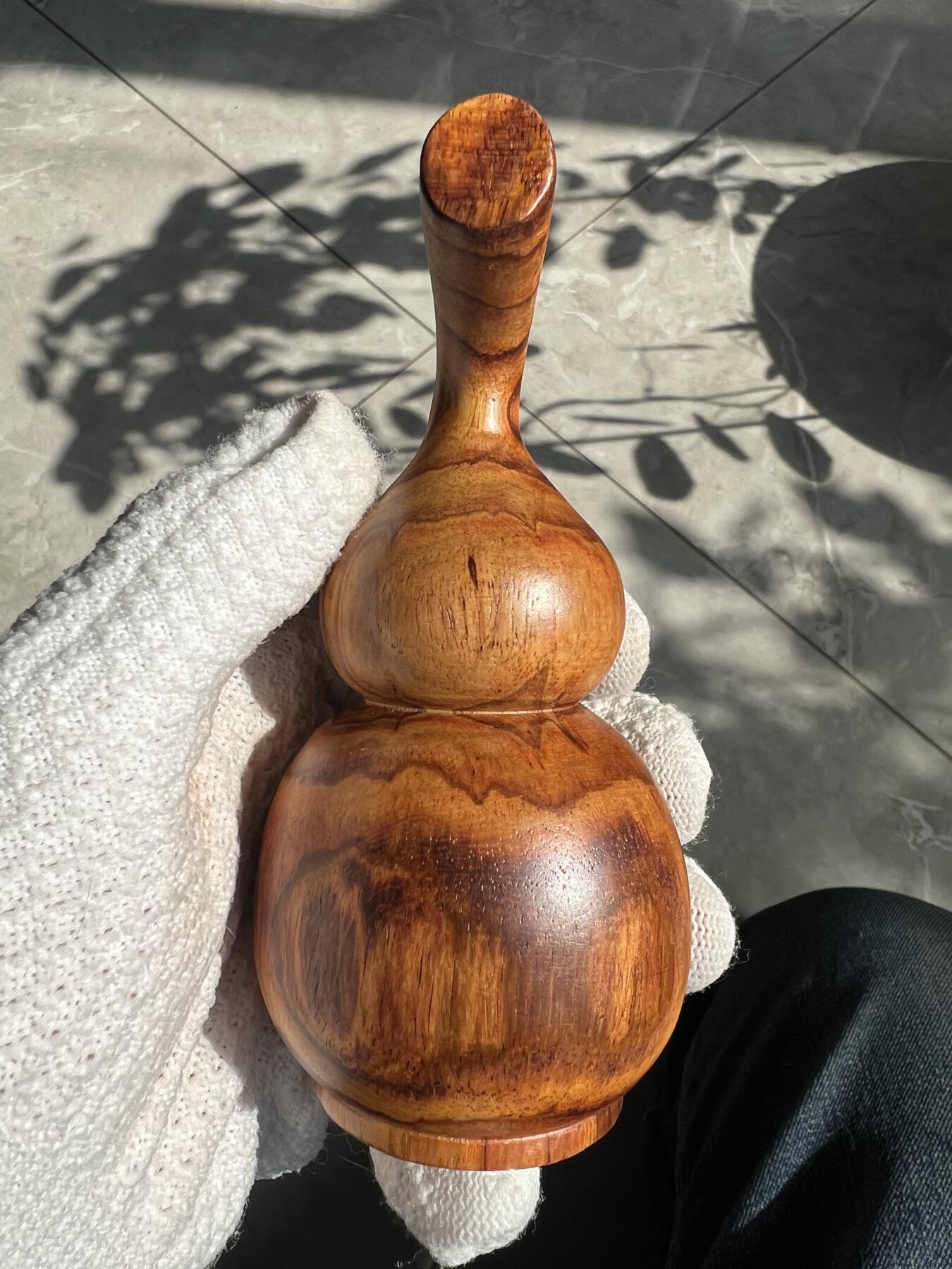 零元拍：对眼越南黄花梨  宝瓶 手把件 福禄（葫芦）大肚 60，小肚 42.5，高 126MM