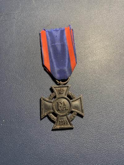 欢度清明，直接出价就行，这场不读秒到点直接结拍。 - 奥尔登堡二级FA十字勋章，地位相当于二级铁十字勋章