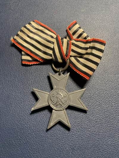 欢度清明，直接出价就行，这场不读秒到点直接结拍。 - 普鲁士战争辅助奖章，花结，打标F