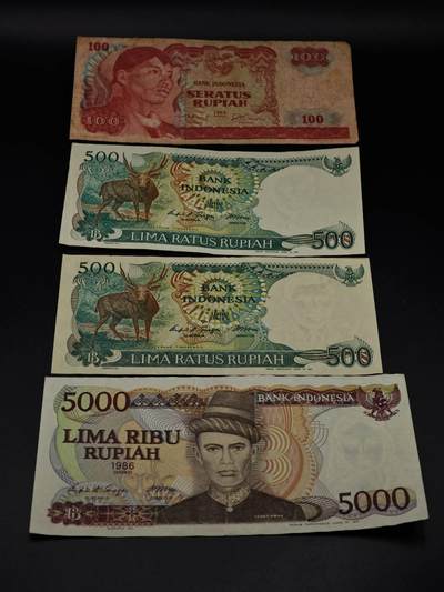  【淘币小摊】限时拍第八百八十二拍   纸币场    每周一统一发货 - 印尼100-5000卢比纸币4张【有折】