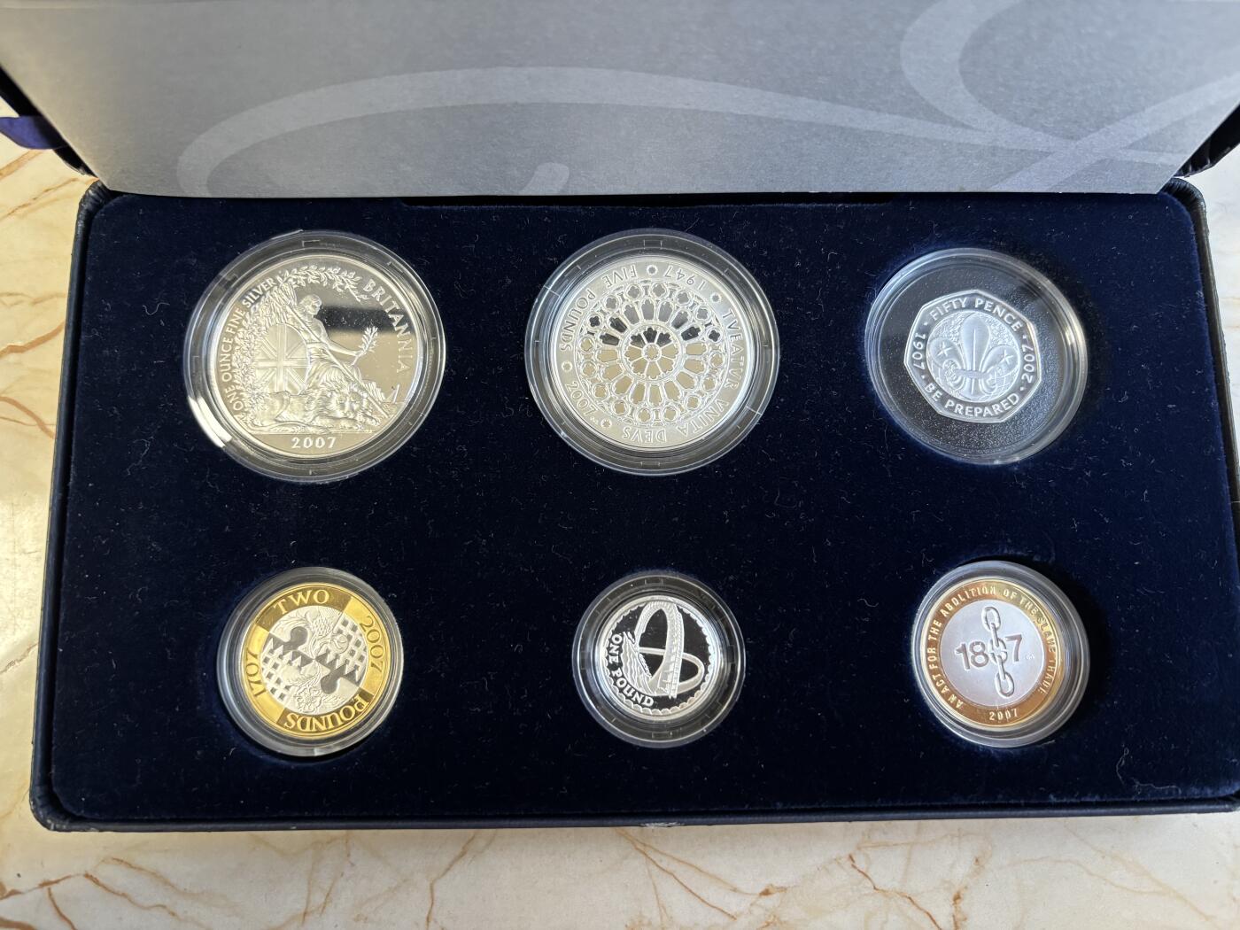 第195期拍卖 英国2007年伊丽莎白女王钻石婚姻纪念银币6枚全套，925银，8/9.5/12/12/32.45/28.28克