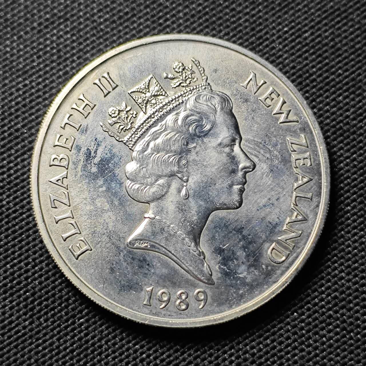 KK钱币收藏小铺   套币专场 2月预留时间 周末发货  新西兰1元克朗形纪念币