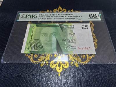 长老汇马年精选第十二场拍卖 - 2011直布罗陀女王5镑纸钞，PMG 66，号段AAA