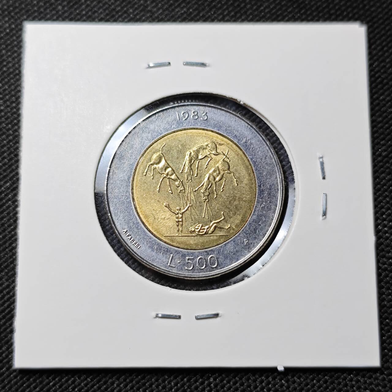 KK钱币收藏小铺   套币专场 2月预留时间 周末发货   圣马力诺500里拉双色币 好品