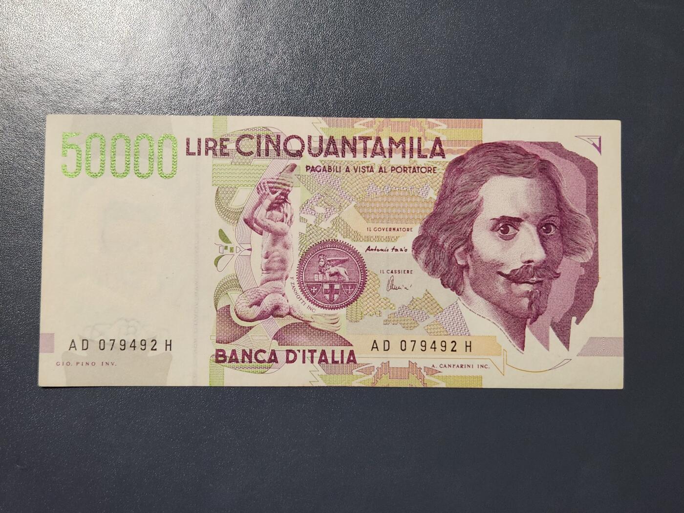 3月21号晚上8点 外国纸币自动截拍第42场 意大利1992年50000里拉5万纸币 近新极美品