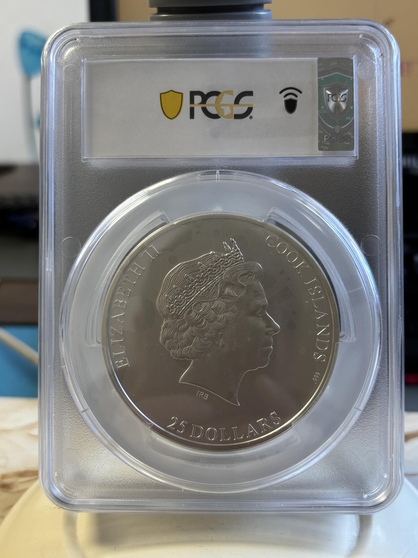 第195期拍卖 库克2020年七大山峰系列查亚峰5盎司彩银币PCGS-MS70，999银，发行777枚