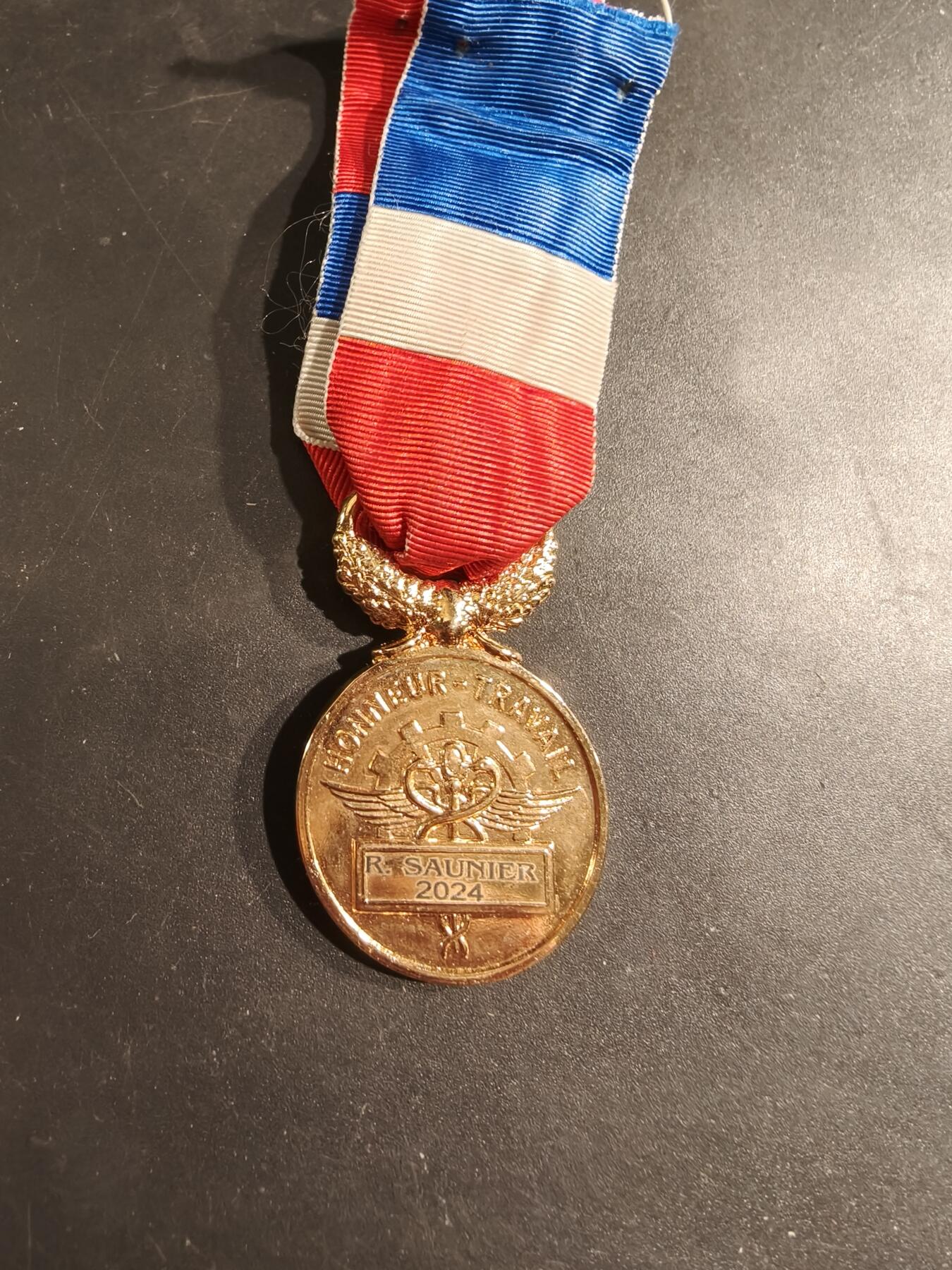 老王徽章第188期