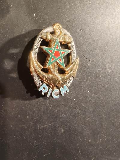 老王徽章第188期 - 法国海军陆战队坦克团证章