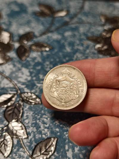 抚柳草堂-第二十六期章牌钱币  奖章勋章 满百包邮 放漏专场 1934比利时王国阿尔贝一世20法郎银币 重11.1g 原光极美品近未流通