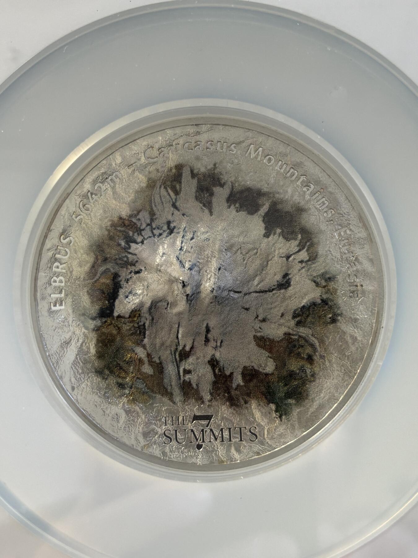 第195期拍卖 库克2021年七大山峰厄尔布鲁士峰5盎司银币NGC-MS70首，999银，发行777枚