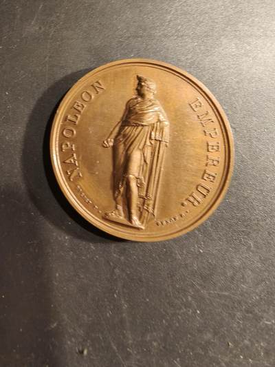 老王徽章第188期 - 法国1804年颁布《拿破仑民法典》大铜章    直径41mm    重量34.4g