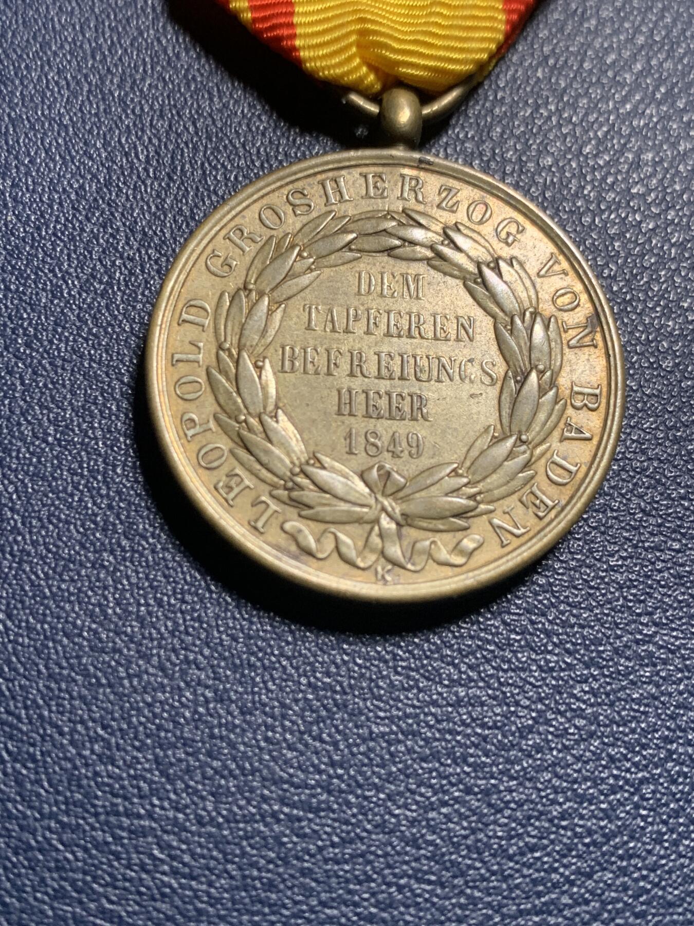 欢度清明，直接出价就行，这场不读秒到点直接结拍。 巴登大公国镇压1849年欧洲革命奖章，打标k