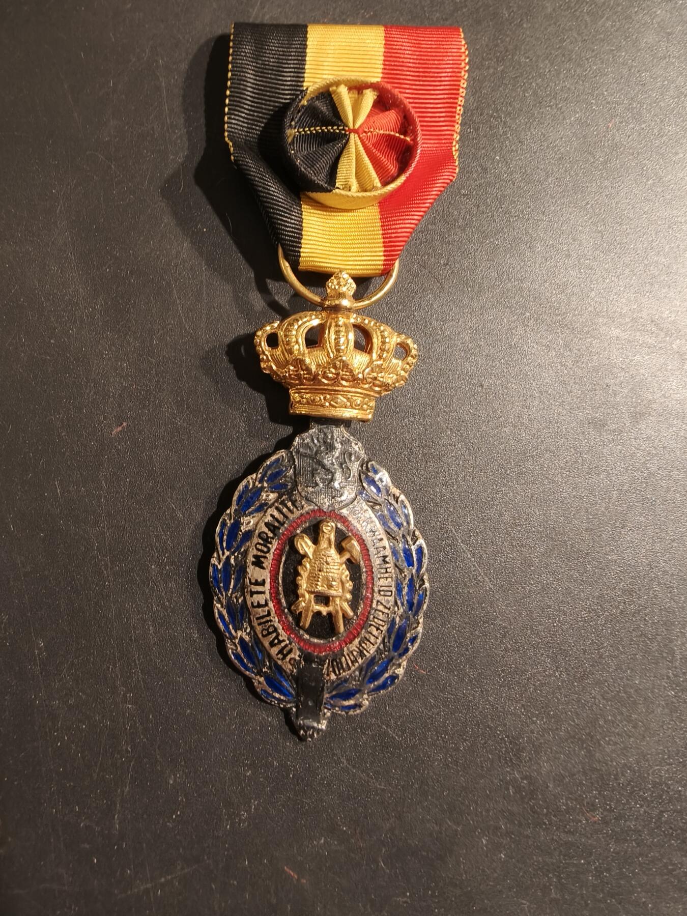 老王徽章第188期