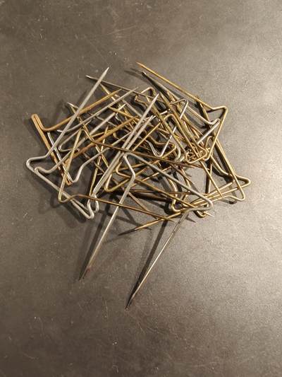 老王徽章第188期 - 法国比利时针插一组20枚